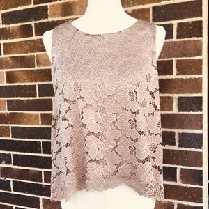 14th Union. Women’s Lace Taupe Sleeveless Tops M
